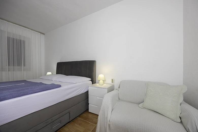 Apartments Villa Ambasador, Brela - bedroom