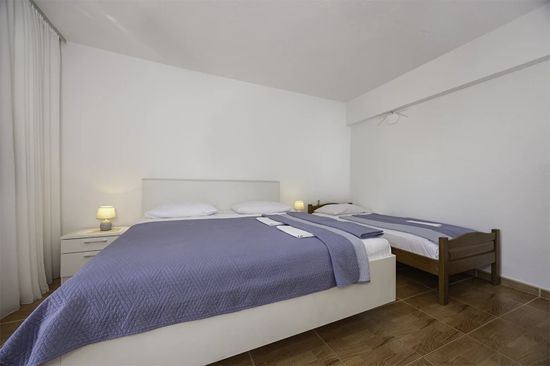 Apartments Villa Ambasador, Brela - bedroom