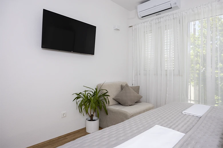 Apartments Villa Ambasador, Brela - bedroom