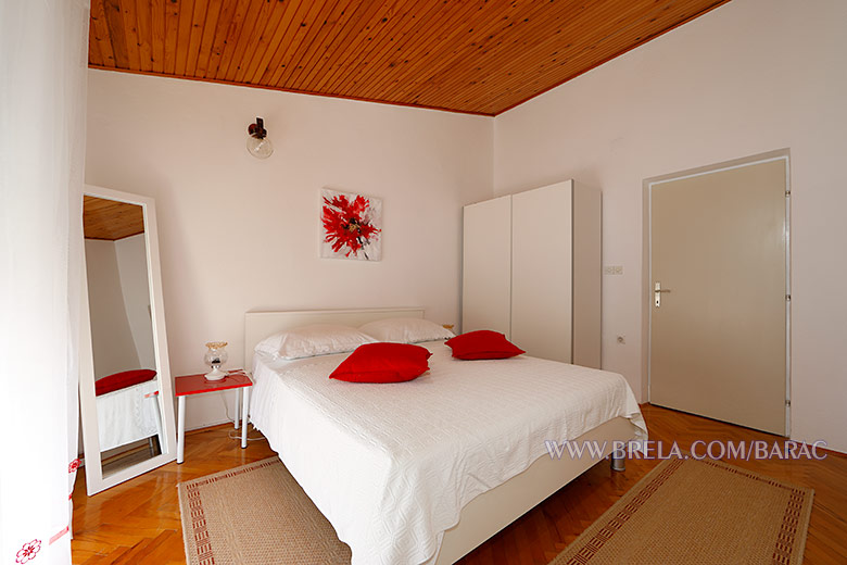 apartments Bara�, Brela - bedroom