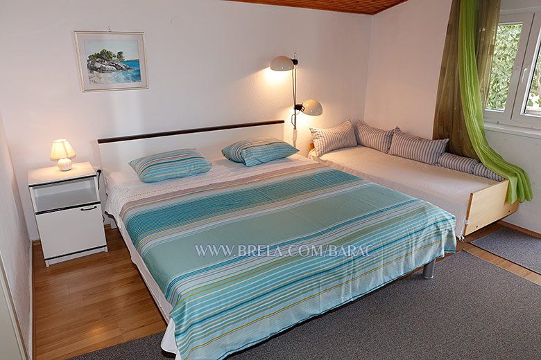 apartments Bara�, Brela - bed