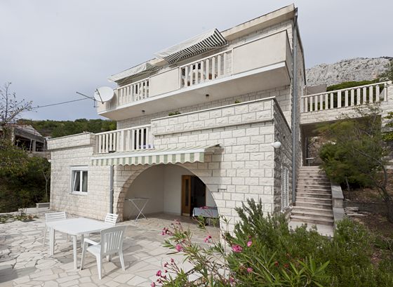 apartments Bara� - house