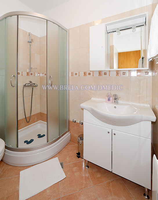 apartments Medi�, Brela - bathroom
