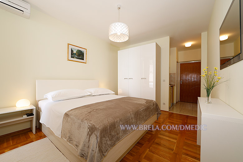 apartments Medi�, Brela - bedroom
