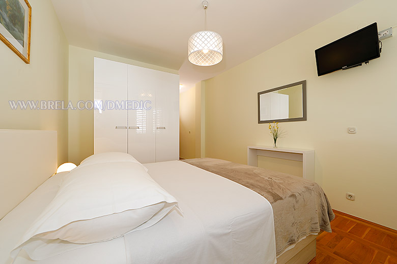 apartments Medi�, Brela - bedroom