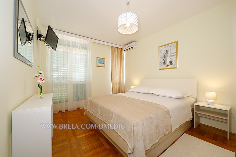 apartments Medi�, Brela - bedroom