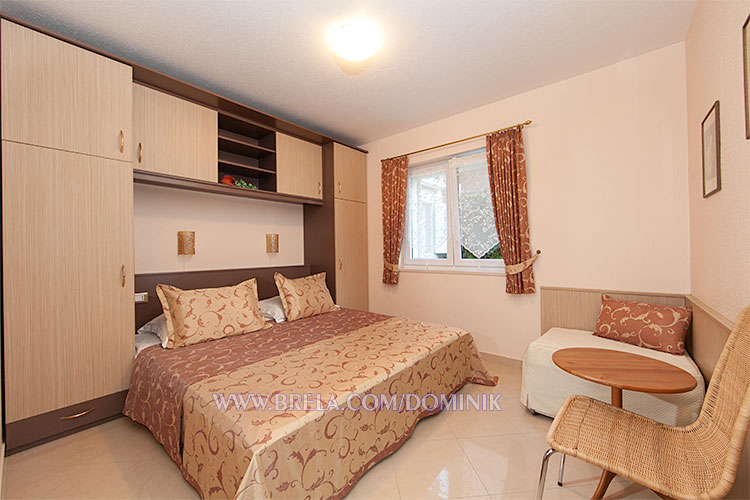 Apartments Dominik, Brela - bedroom