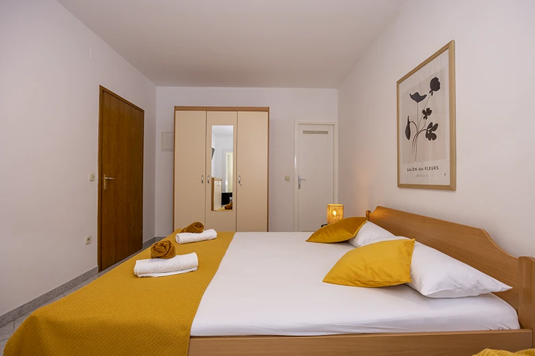 Apartments StoMarica, Brela - bedroom