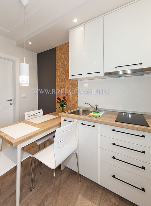 Apartments Juri�, Brela Soline - kitchen