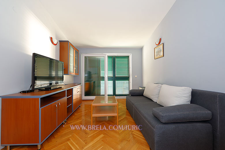 apartments Juri�, Brela - living room