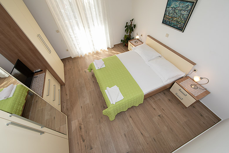 Apartments Kate, Brela - bedroom