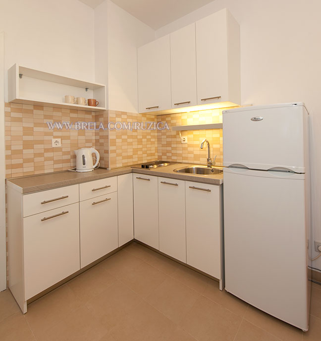 apartments Ru�ica �ami�, Brela - kitchen