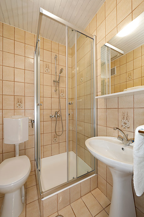 apartments Ru�ica, Brela - bathroom