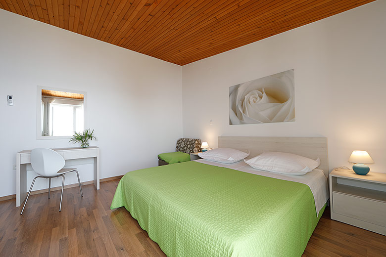 apartments Ru�ica, Brela - bedroom