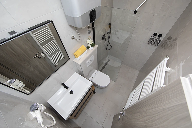 Apartments Škrabić, Brela - bathroom