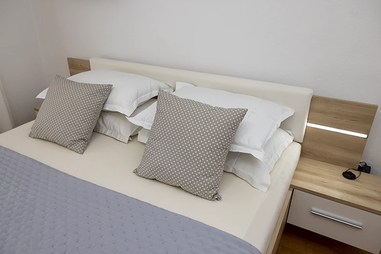 Apartments Škrabić, Brela - bedroom