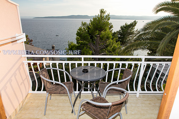 apartments Jure &Scaron;o&scaron;ić, Brela - balcony with sea view
