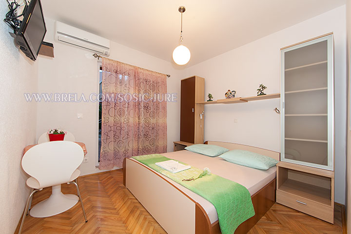 apartments &Scaron;o&scaron;ić, Brela - bedroom