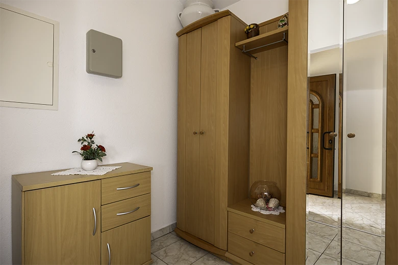 Apartments Villa kapetan Jure, Brela - hall