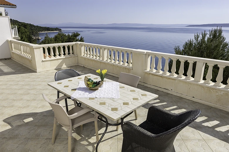 Apartments Villa kapetan Jure, Brela - terrace with panoramic sea view