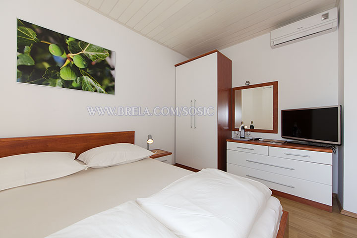 Brela Podra�e, apartments Mirjana - bedroom